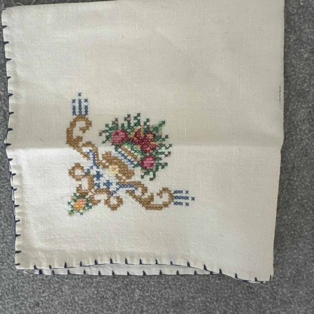 Vintage Embroidered Linen Napkins Set Floral Cross‎ Stitch Trim 12